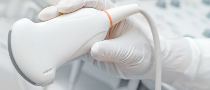 Doctor treats coronavirus with ultrasound